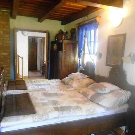 Gæstehus Tamas Lovastanya Debrecen